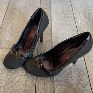 Delicious Black Shoe Size 7.5 Used